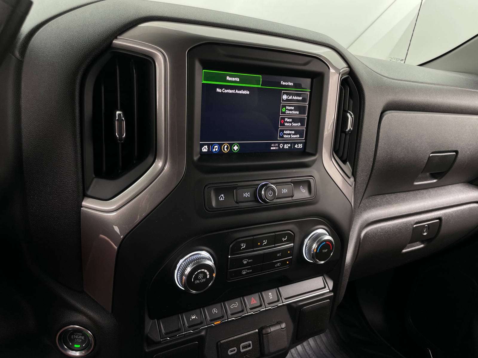 Thumbnail: 2026 GMC Sierra 1500 - 4