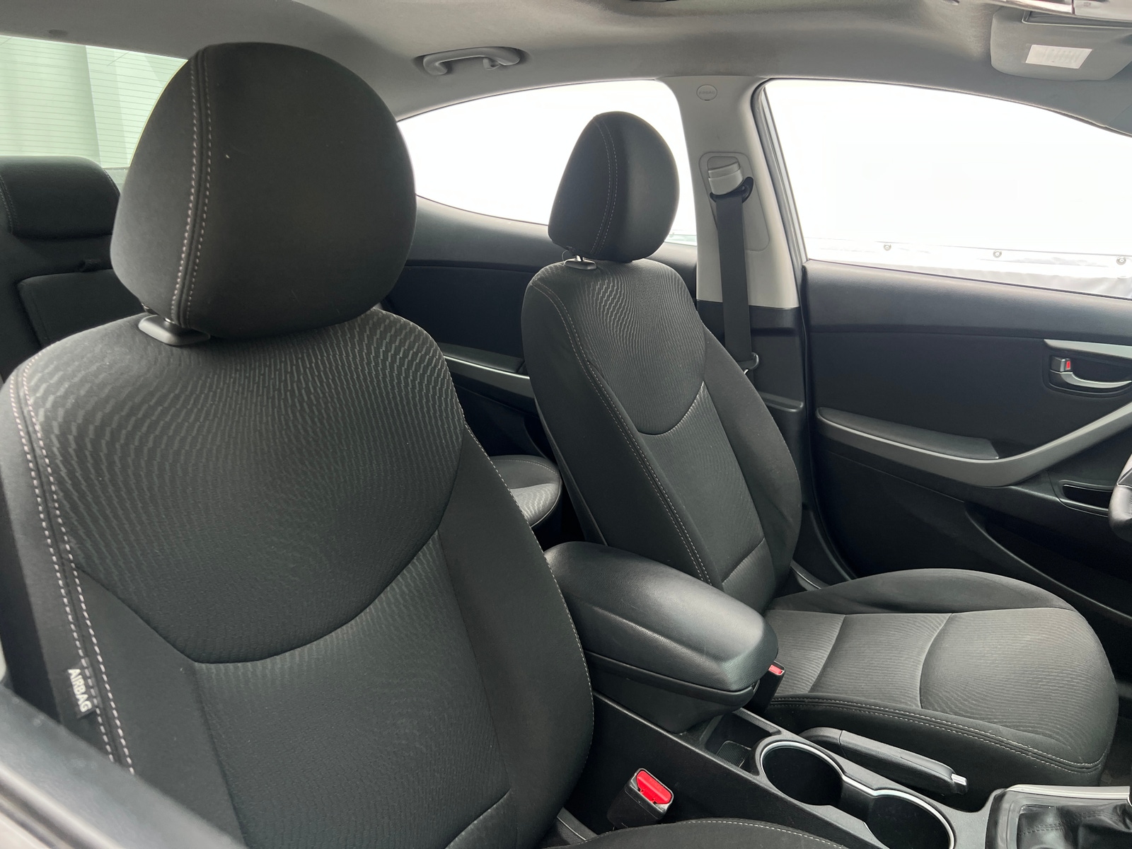 Thumbnail: 2015 Hyundai Elantra - 2