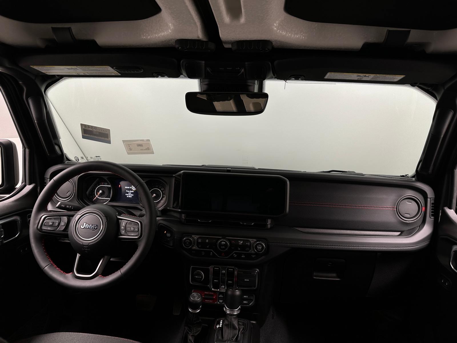 Thumbnail: 2024 Jeep Gladiator - 3