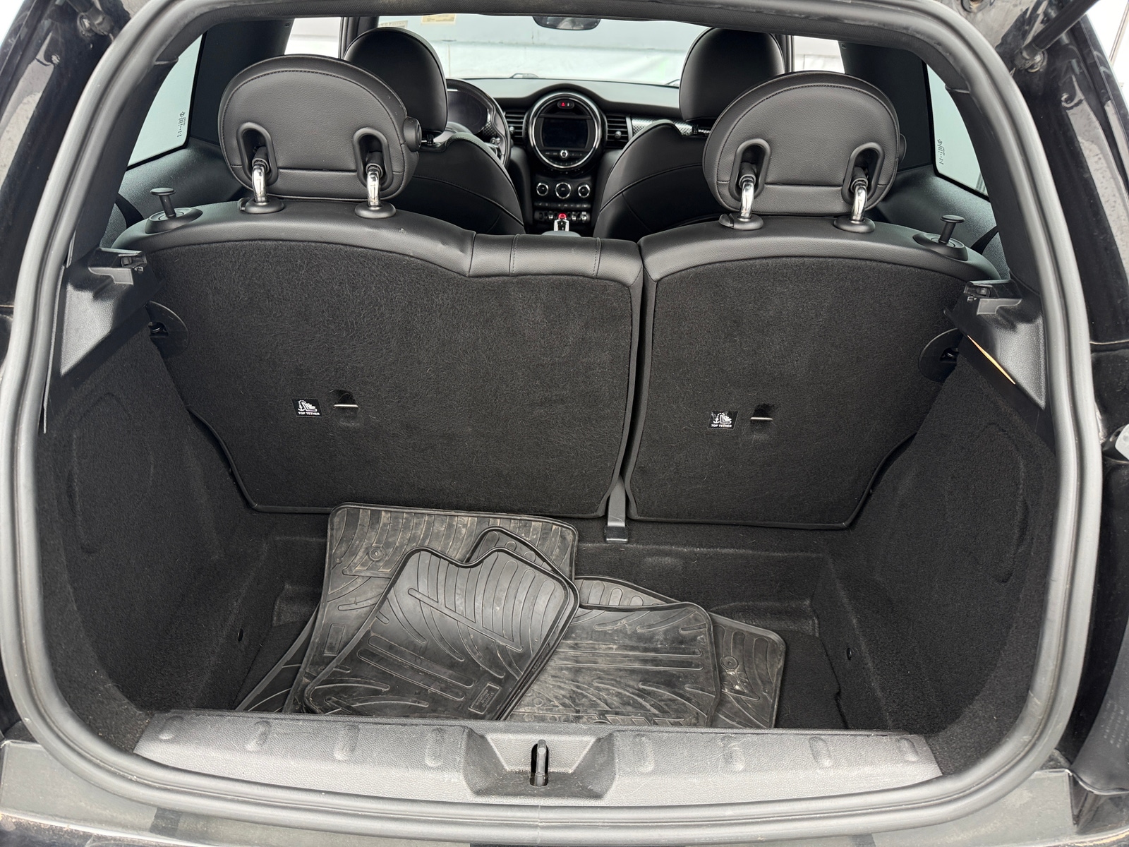 Thumbnail: 2021 MINI Cooper Hardtop - 7