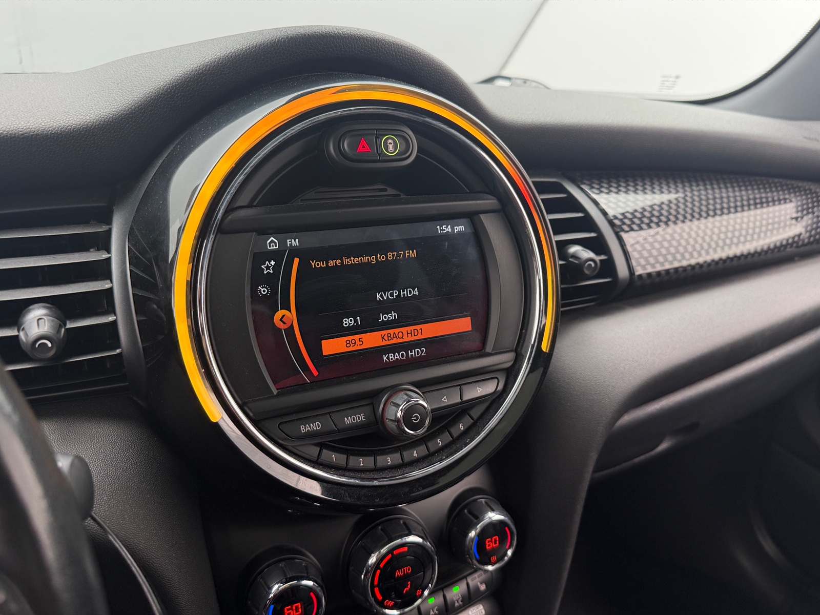 Thumbnail: 2021 MINI Cooper Hardtop - 4