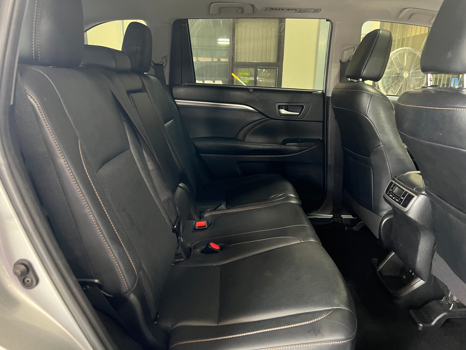 Thumbnail: 2019 Toyota Highlander - 5