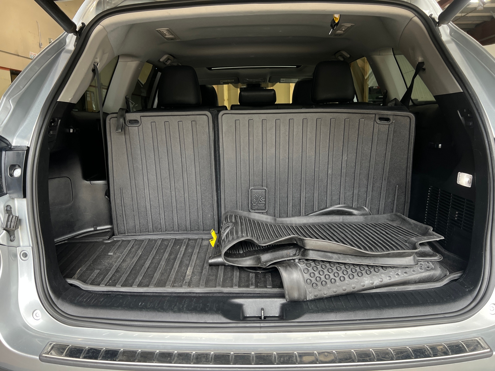 Thumbnail: 2019 Toyota Highlander - 6