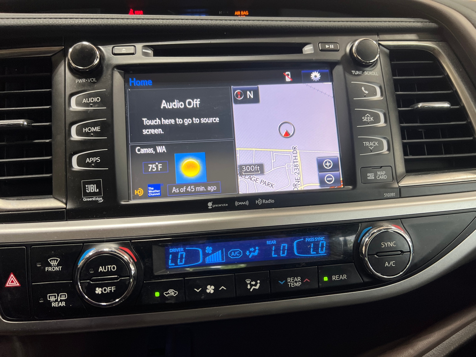 Thumbnail: 2019 Toyota Highlander - 3