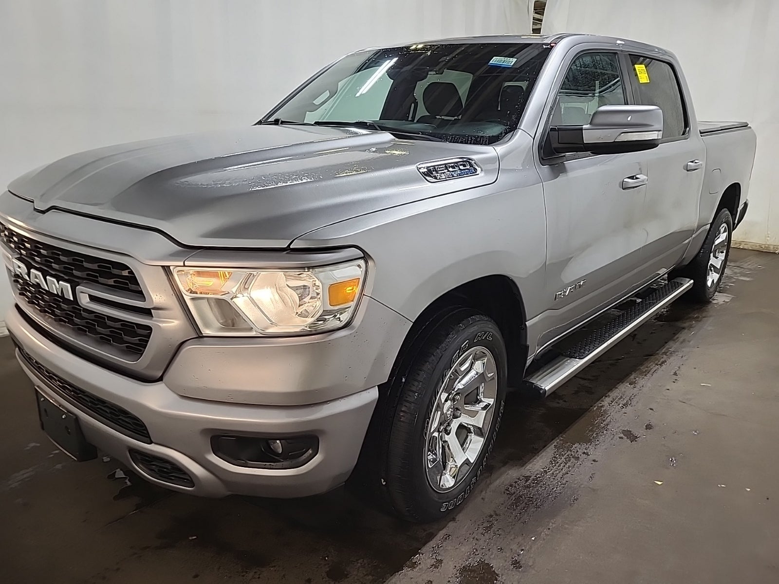 2022 Ram 1500 Big Horn 4x4 Crew Cab 5'7" Box