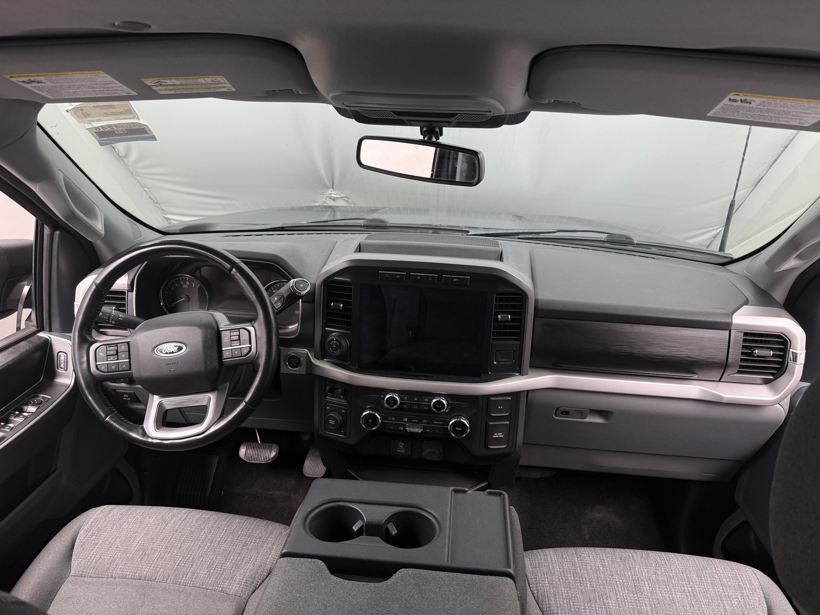 Thumbnail: 2022 Ford Econoline - 3