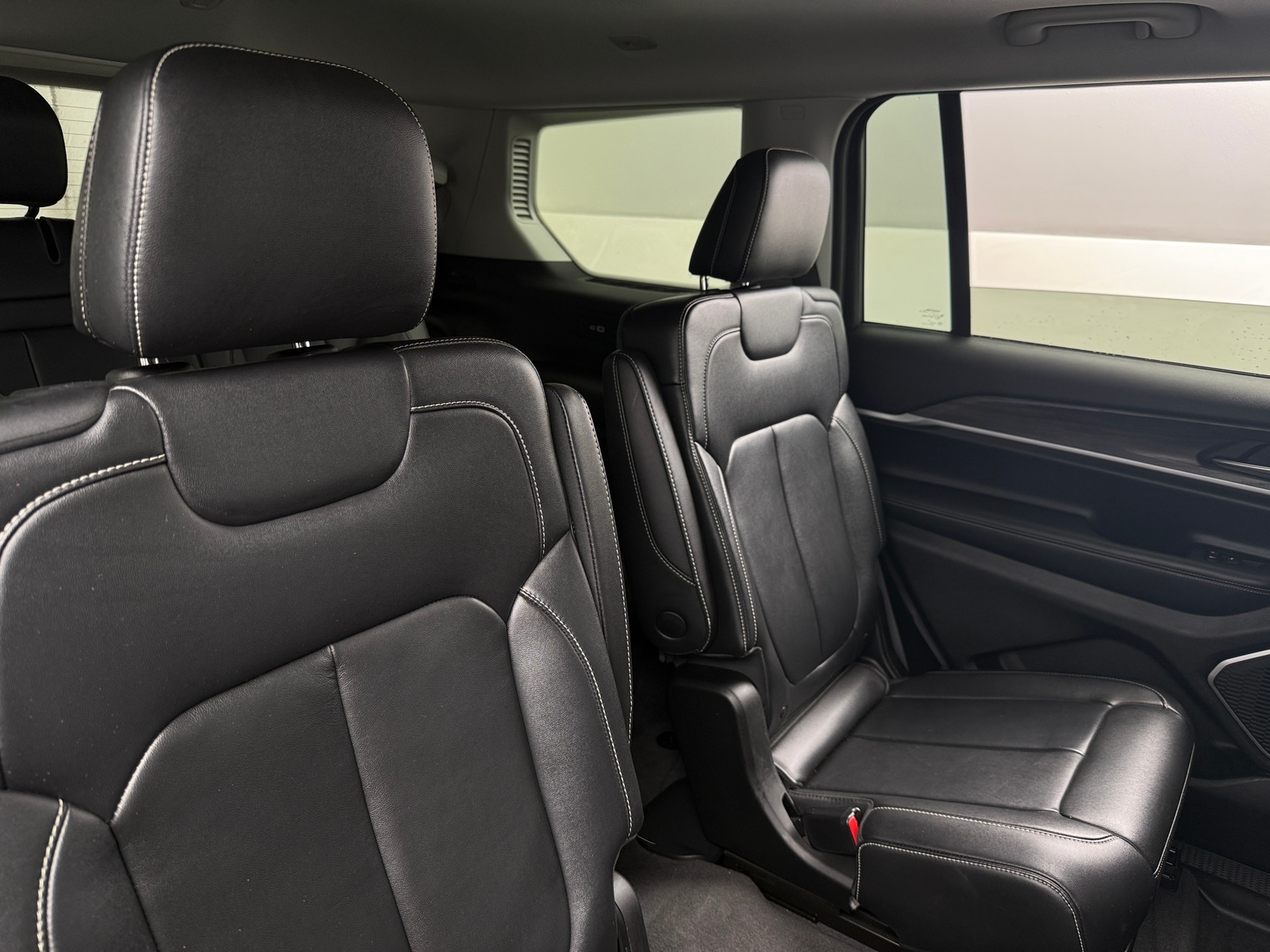 Thumbnail: 2021 Jeep Grand Cherokee L - 5