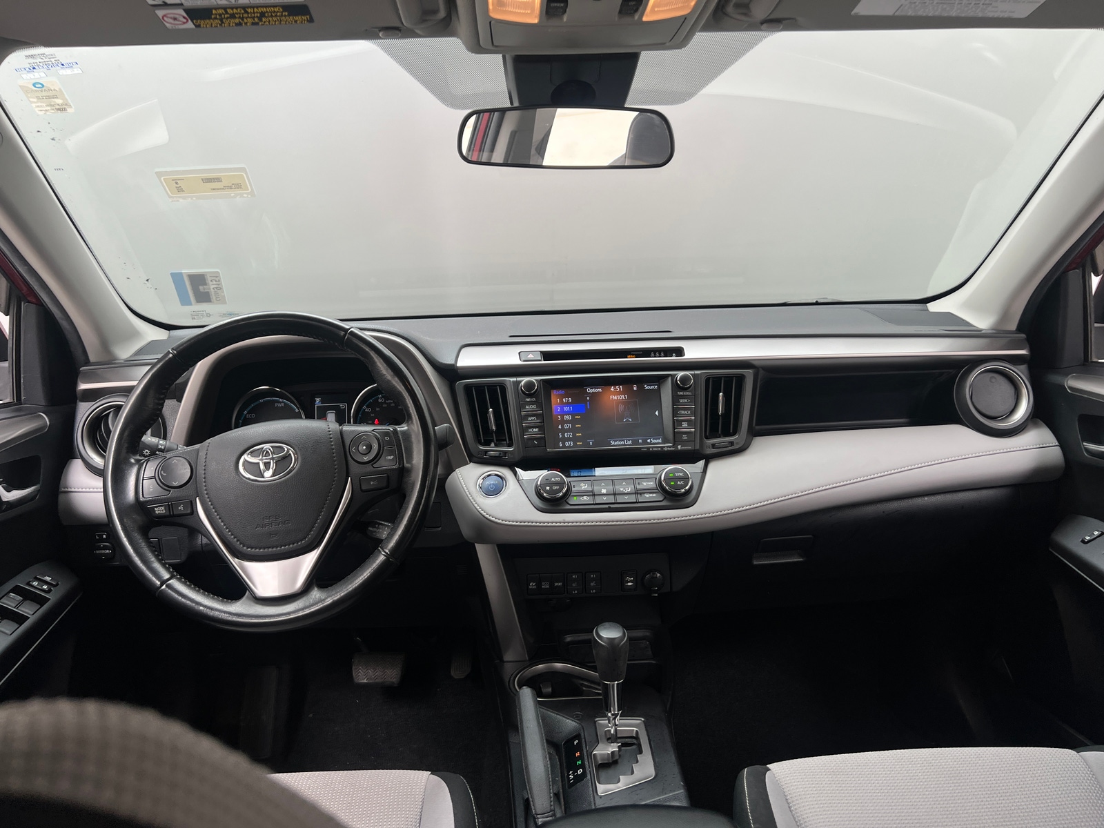 Thumbnail: 2018 Toyota RAV4 - 3