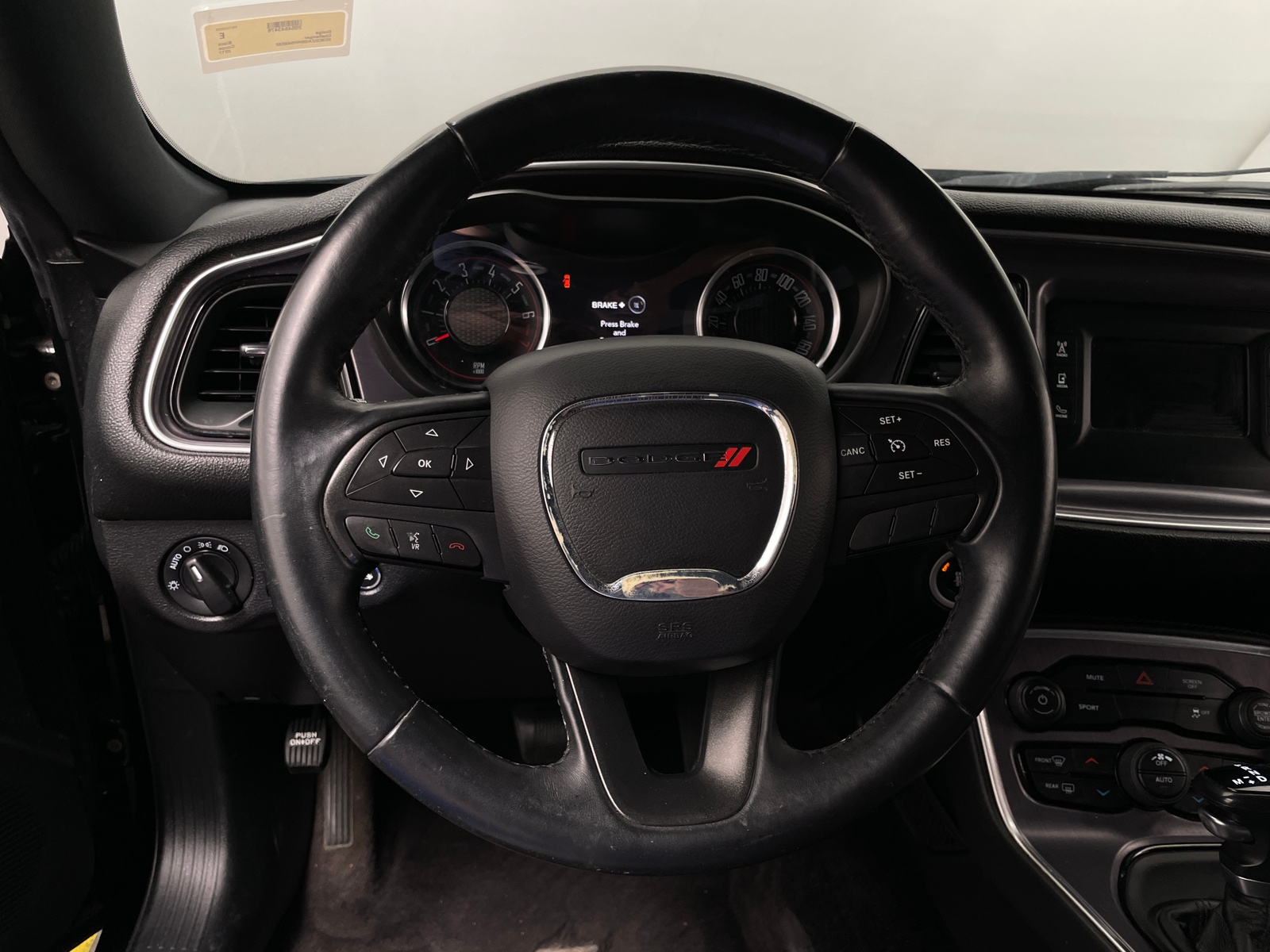 Thumbnail: 2017 Dodge Challenger - 4
