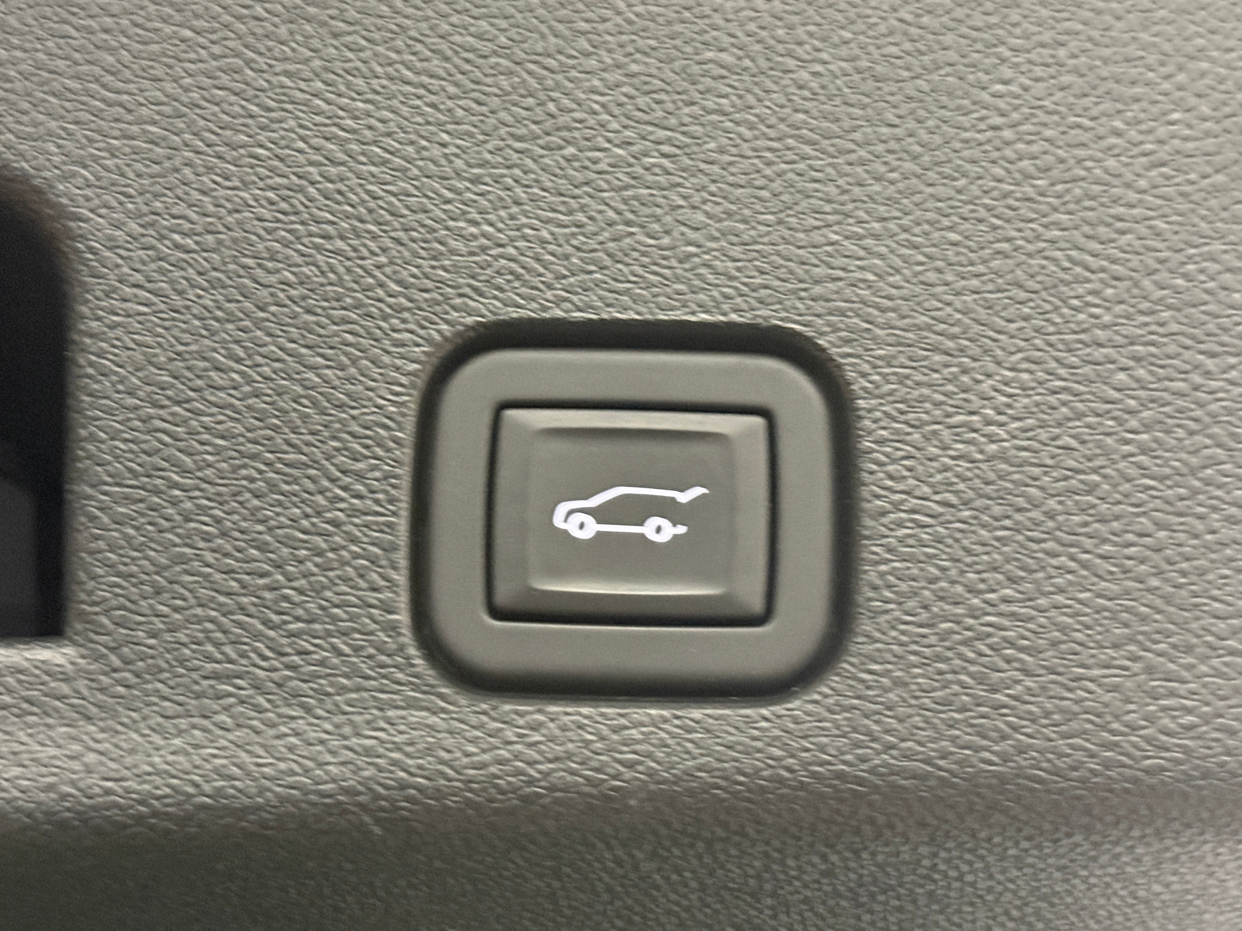 2024 Chevrolet Traverse 1LT - Photo 16