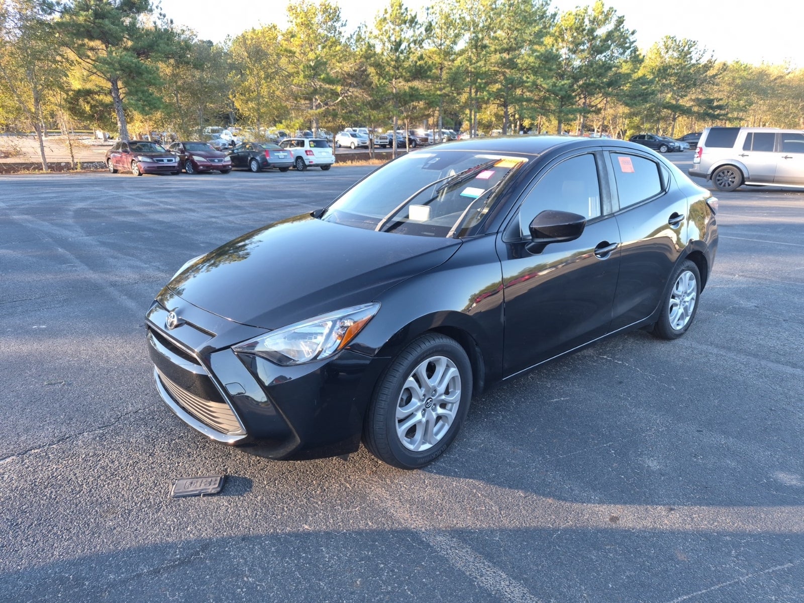 2017 Toyota Yaris IA Base