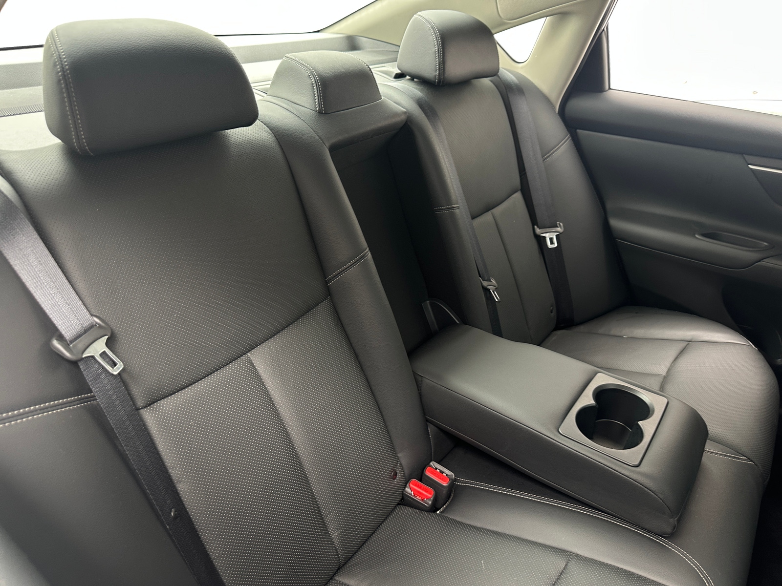 Thumbnail: 2016 Nissan Altima - 5