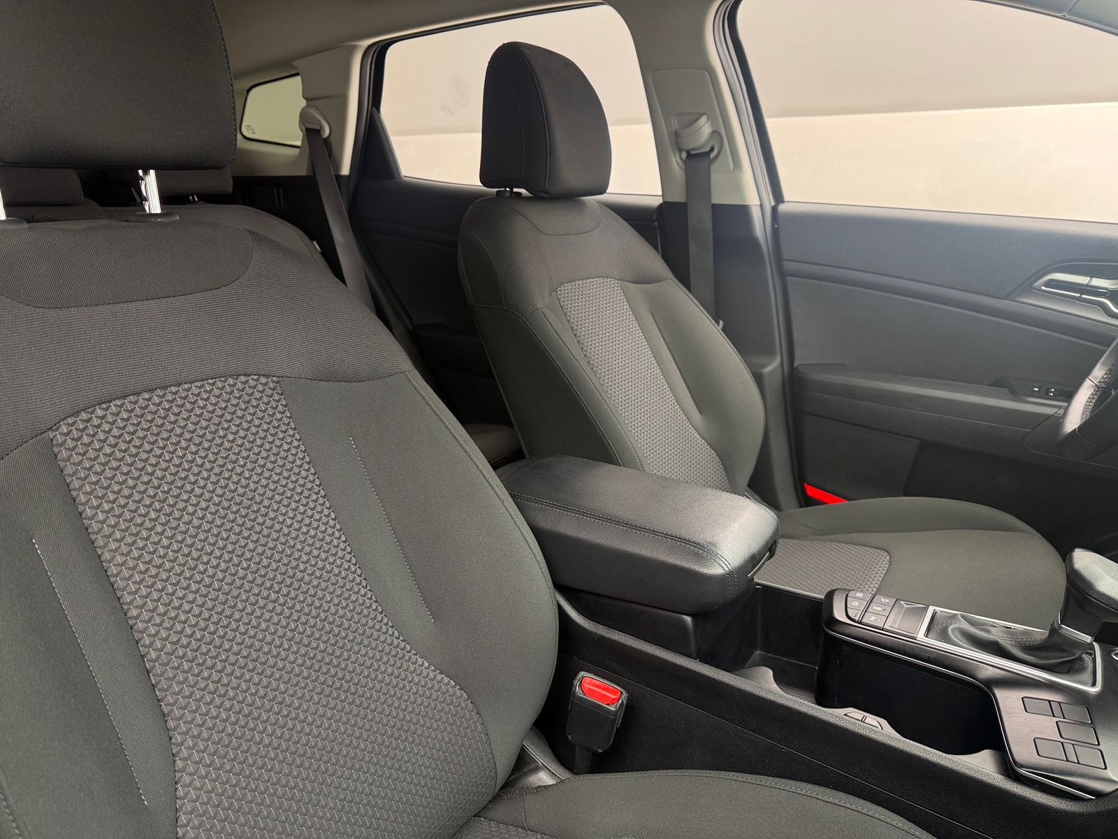 Thumbnail: 2026 Kia Sportage - 2