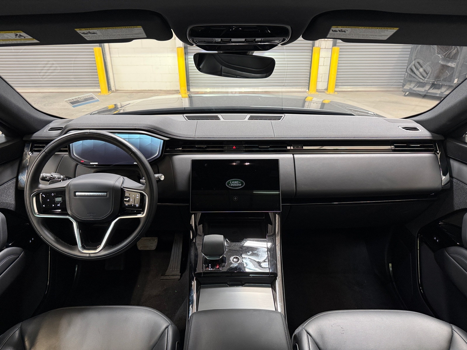 Thumbnail: 2025 Land Rover Range Rover Sport - 2