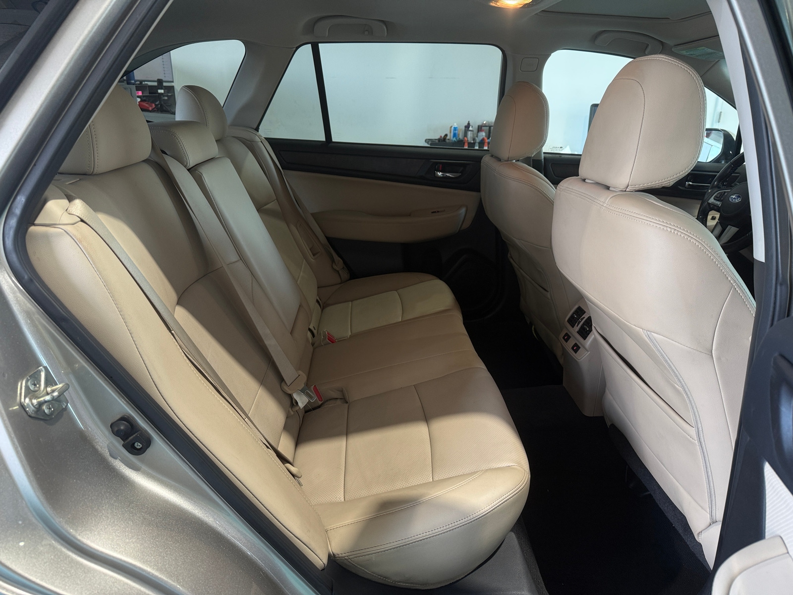Thumbnail: 2015 Subaru Outback - 6
