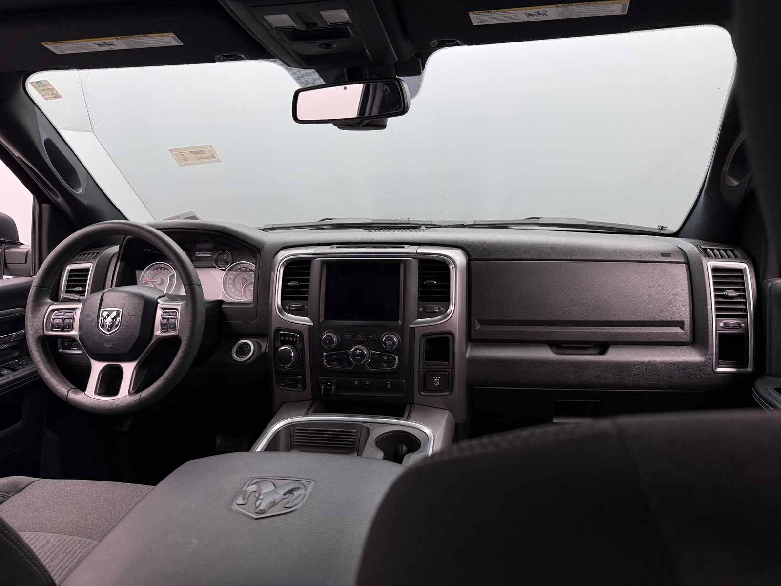 Thumbnail: 2022 RAM 1500 Classic - 3