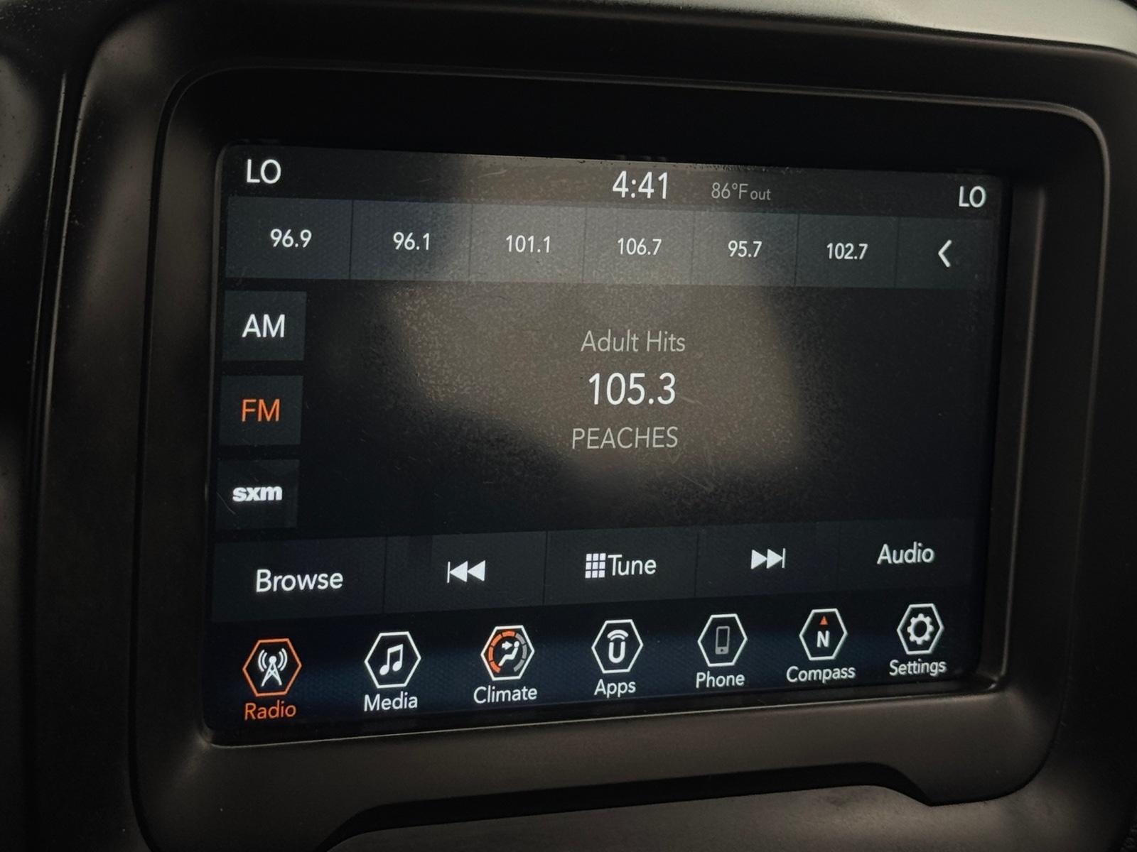 Thumbnail: 2018 Jeep Renegade - 4