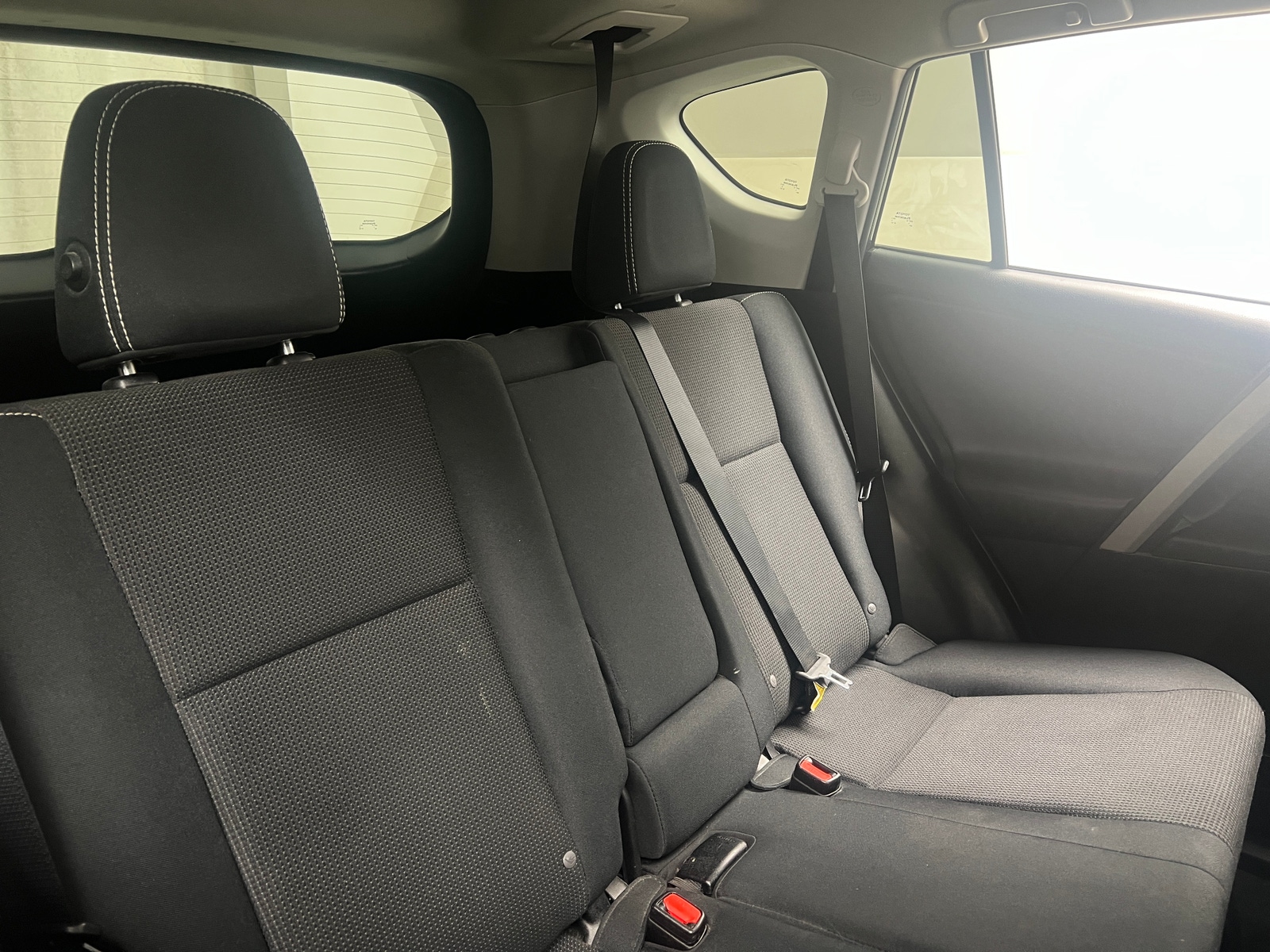 Thumbnail: 2016 Toyota RAV4 - 6