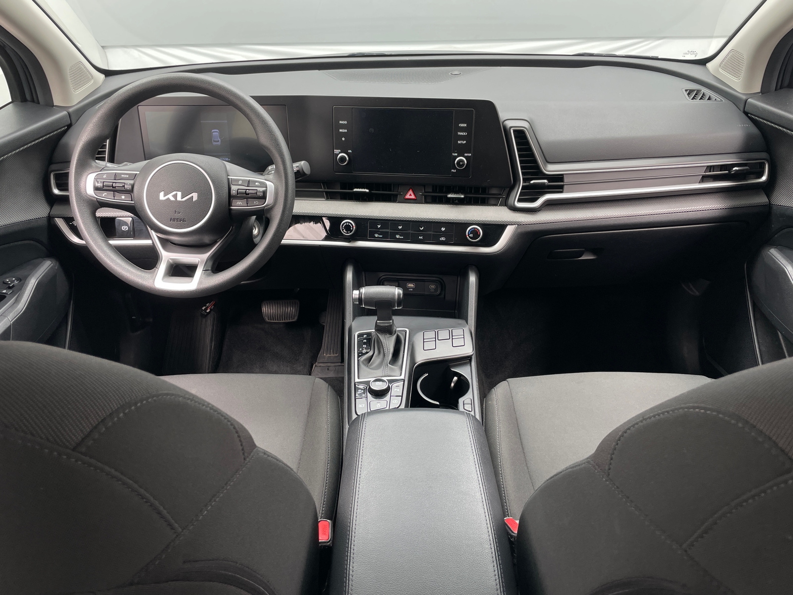 Thumbnail: 2024 Kia Sportage - 3