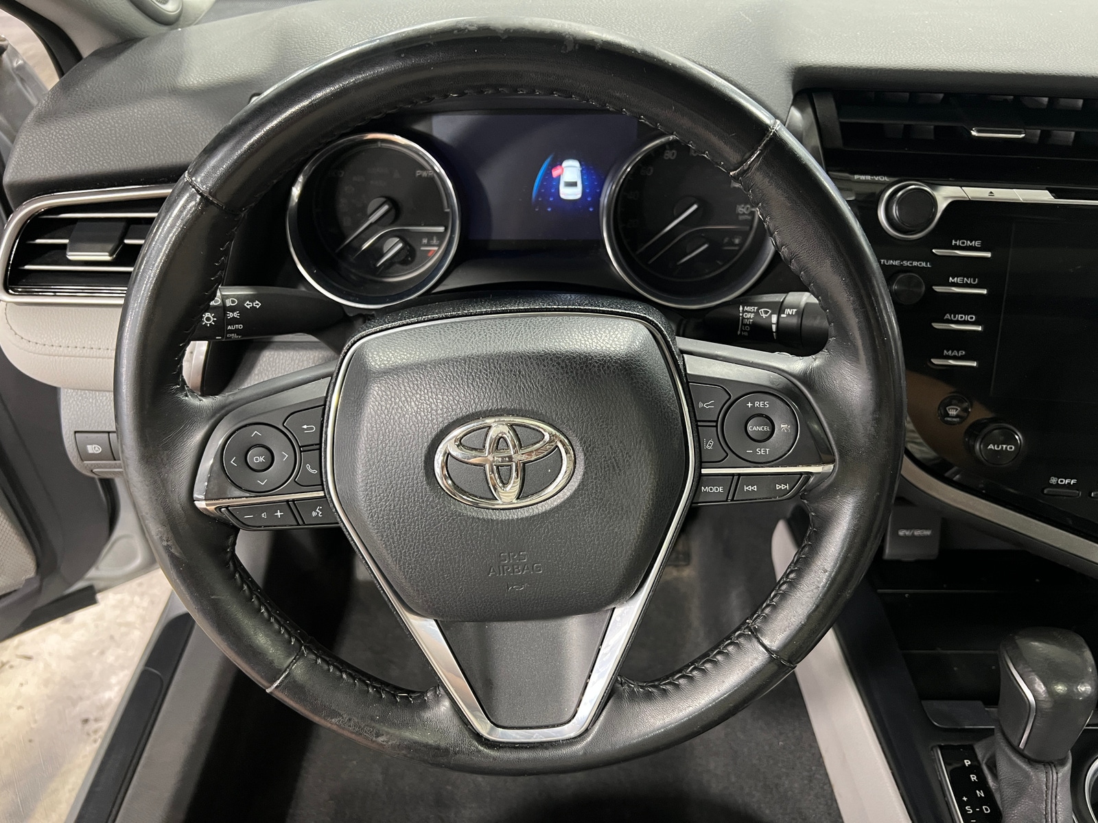 Thumbnail: 2020 Toyota Camry - 4