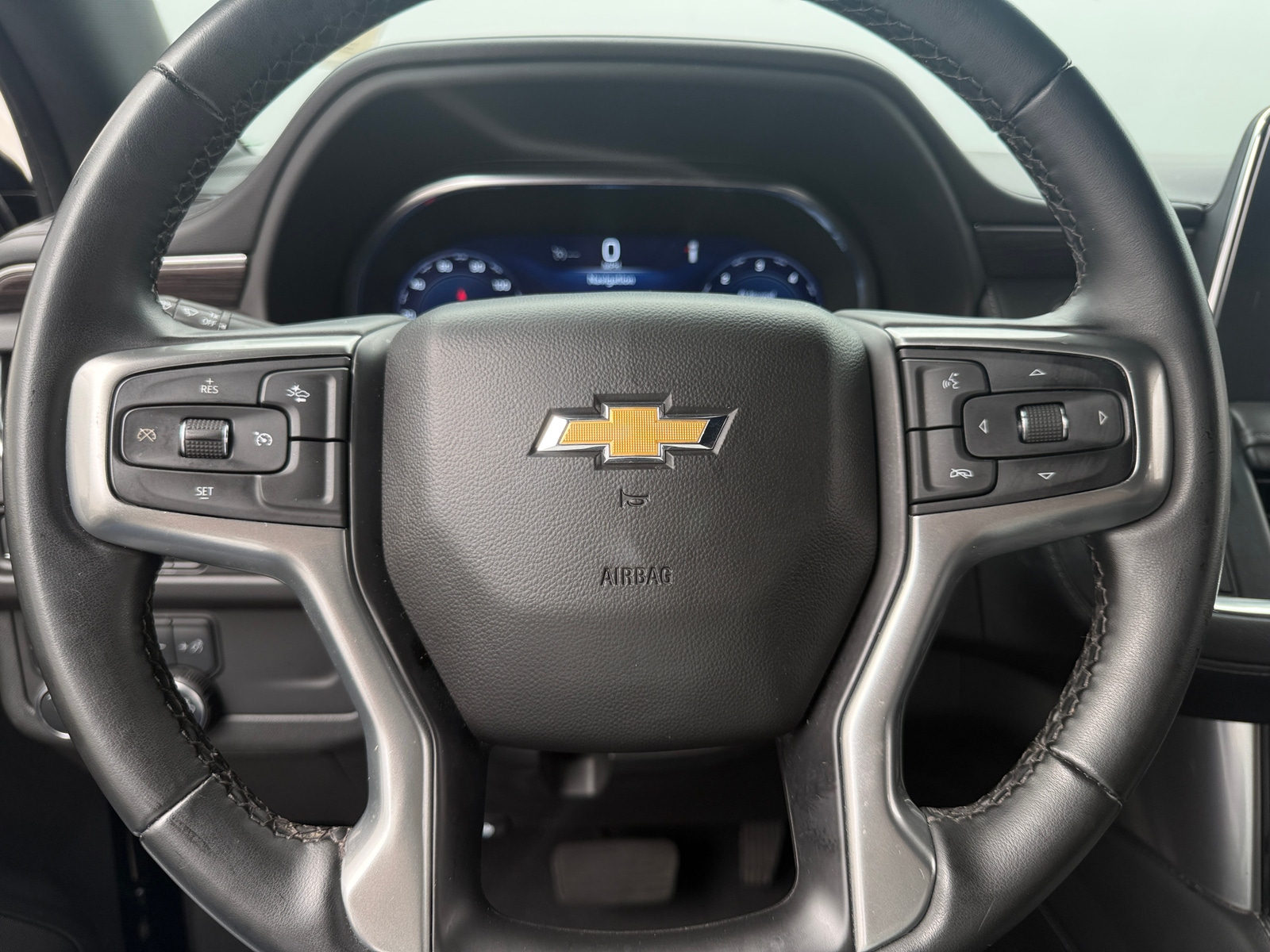 Thumbnail: 2024 Chevrolet Tahoe - 4