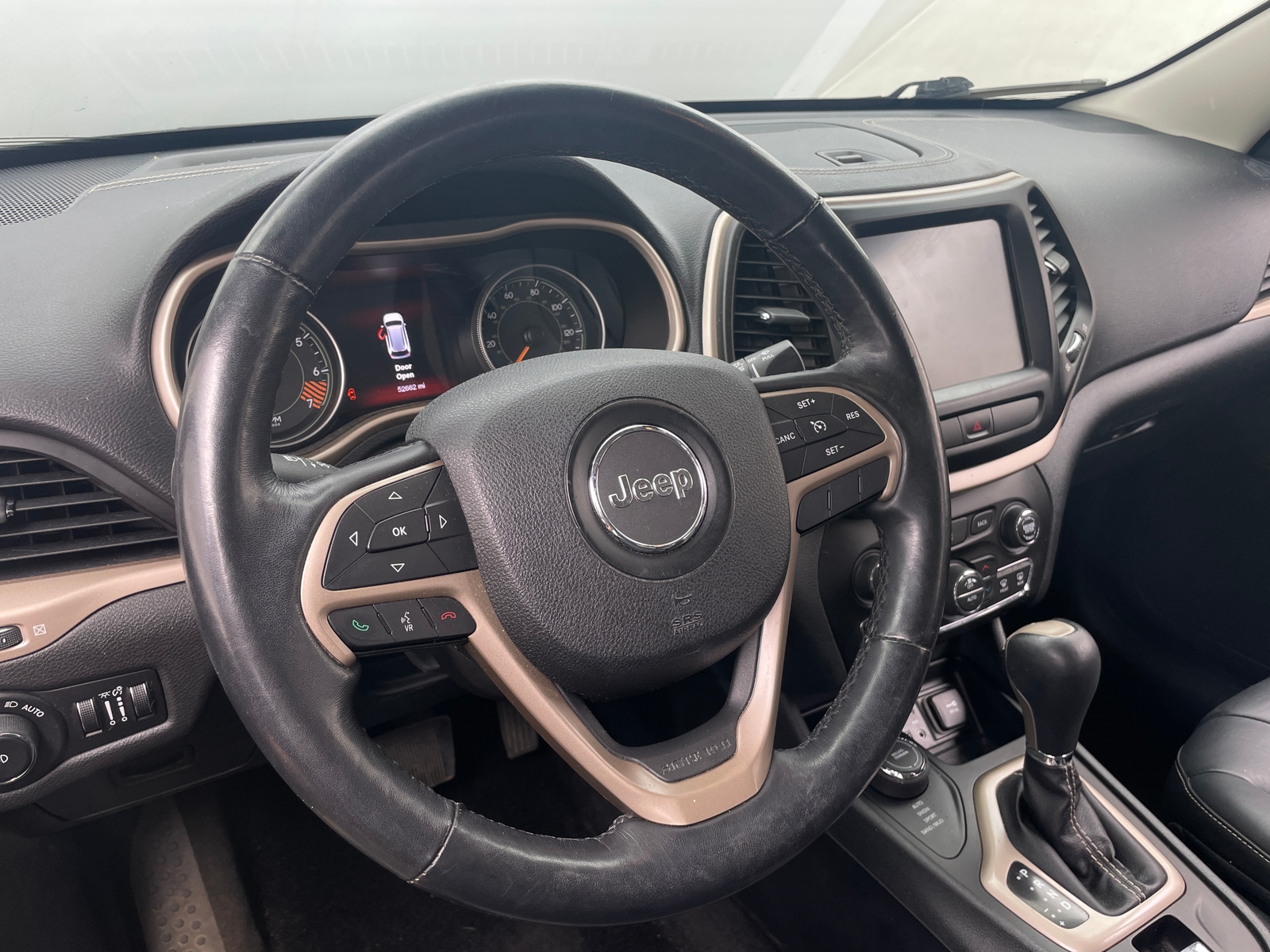 Thumbnail: 2015 Jeep Cherokee - 4