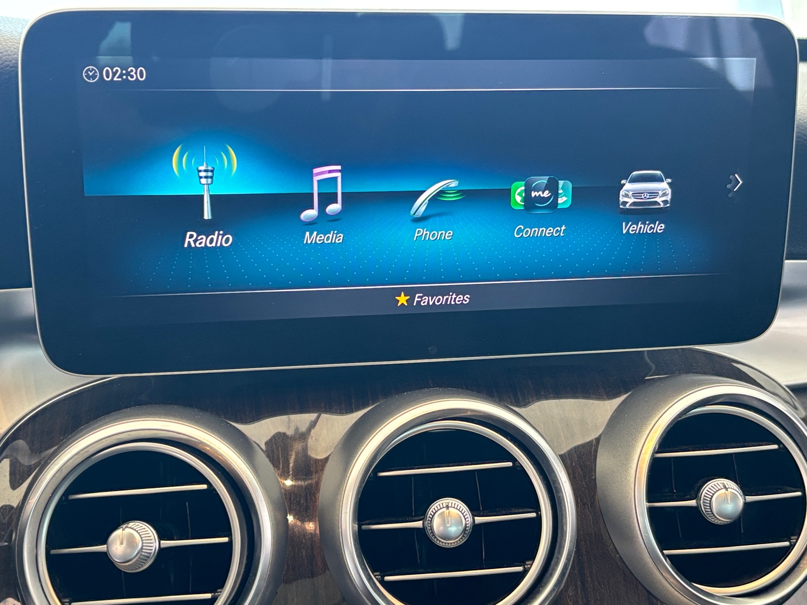 Thumbnail: 2020 Mercedes-Benz C-Class - 3