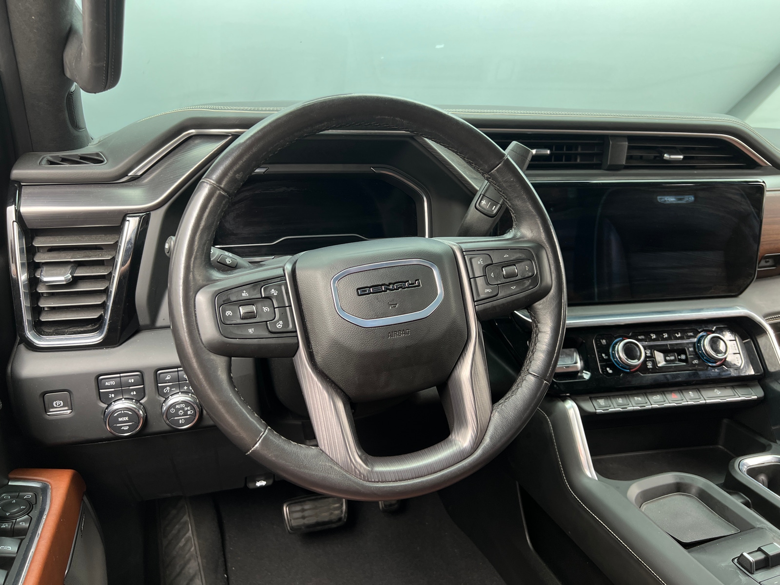 Thumbnail: 2024 GMC Sierra 2500 - 4