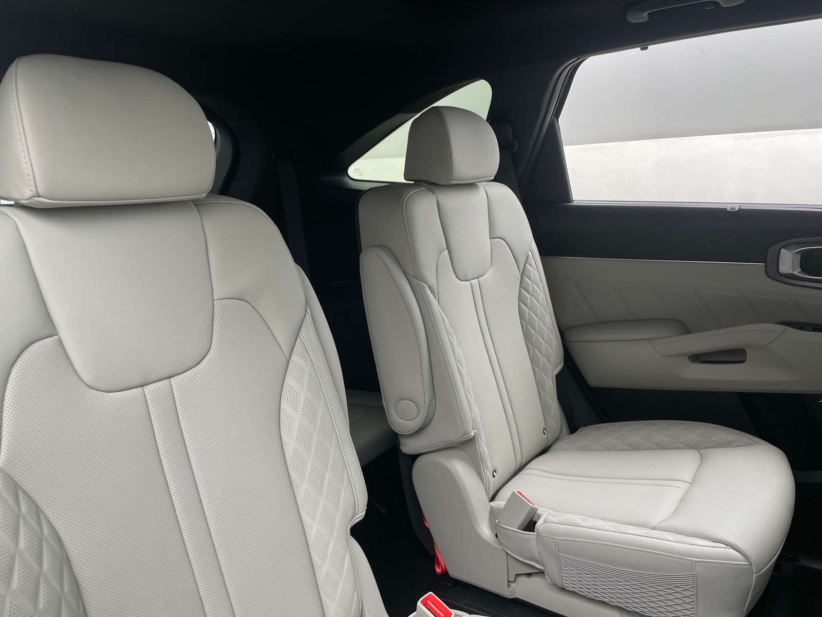 Thumbnail: 2025 Kia Sorento - 5