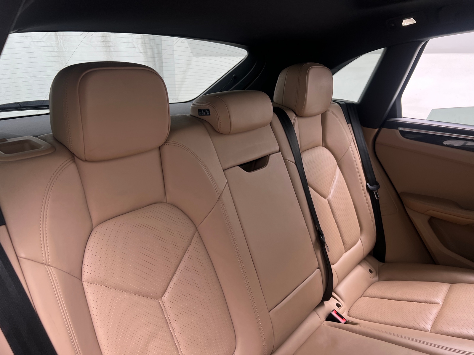 Thumbnail: 2020 Porsche Macan - 5