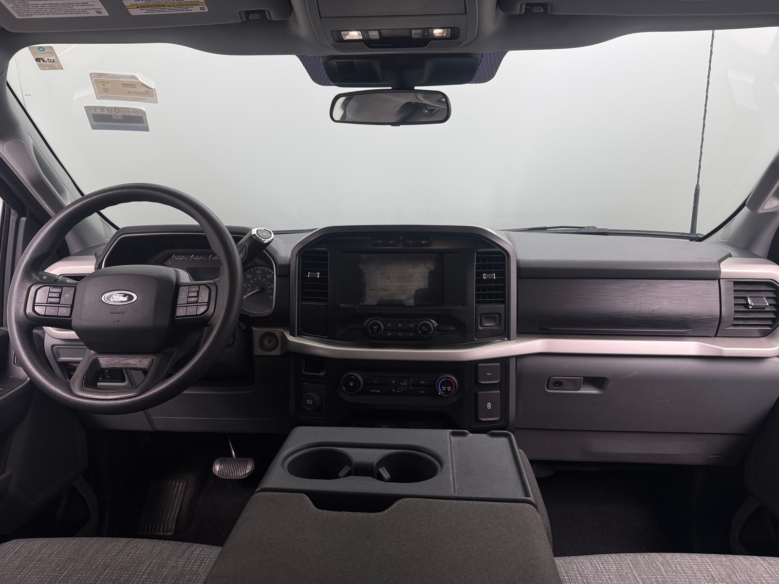 Thumbnail: 2023 Ford Econoline - 3
