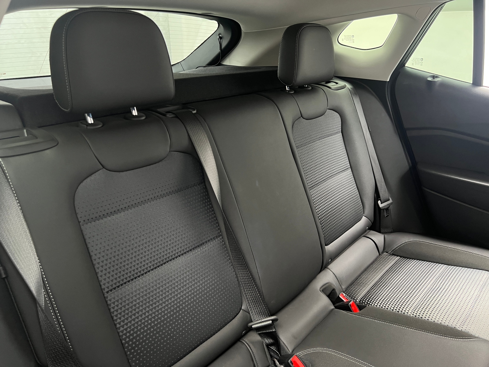 Thumbnail: 2025 Chevrolet Trax - 6