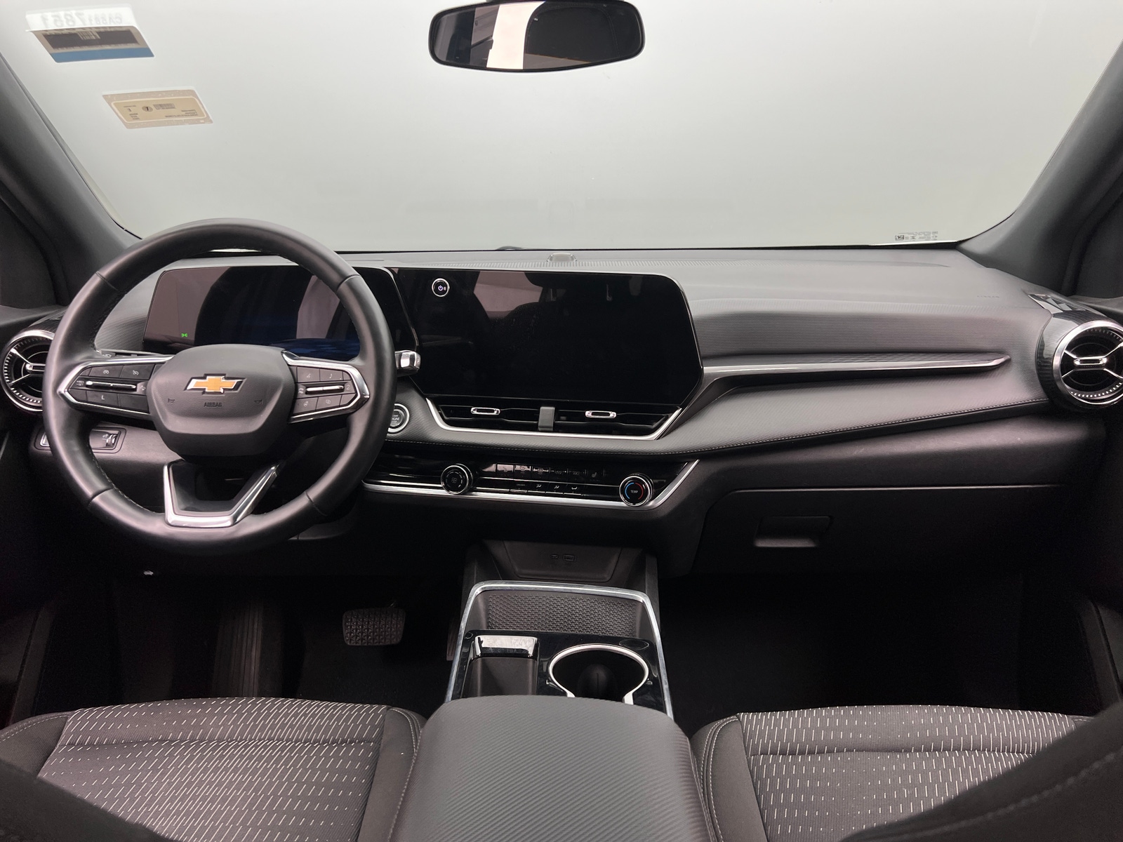 Thumbnail: 2025 Chevrolet Equinox - 3