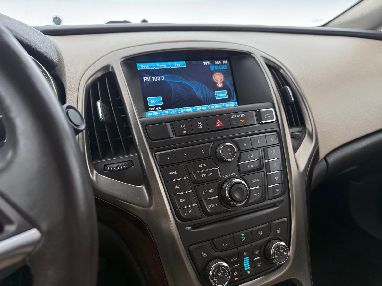 Thumbnail: 2016 Buick Verano - 3