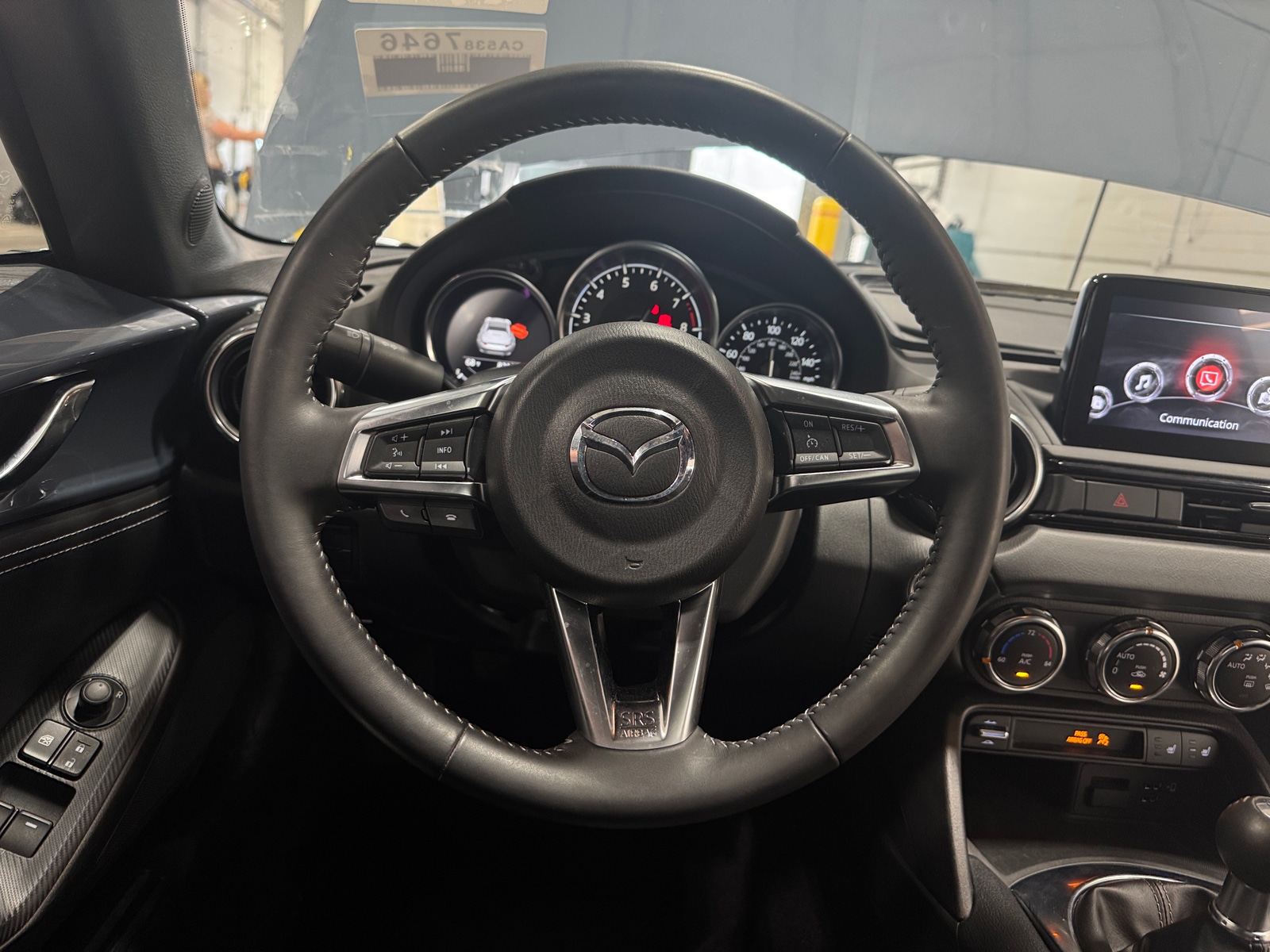 Thumbnail: 2021 Mazda MX-5 Miata - 3
