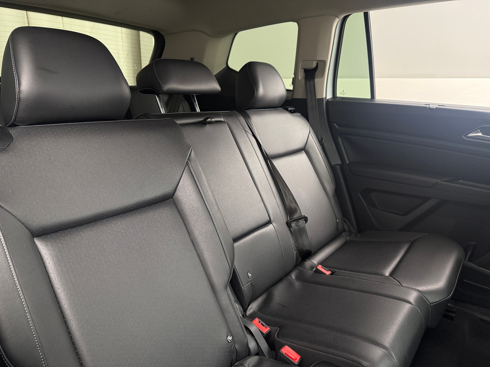 Thumbnail: 2019 Volkswagen Atlas - 6