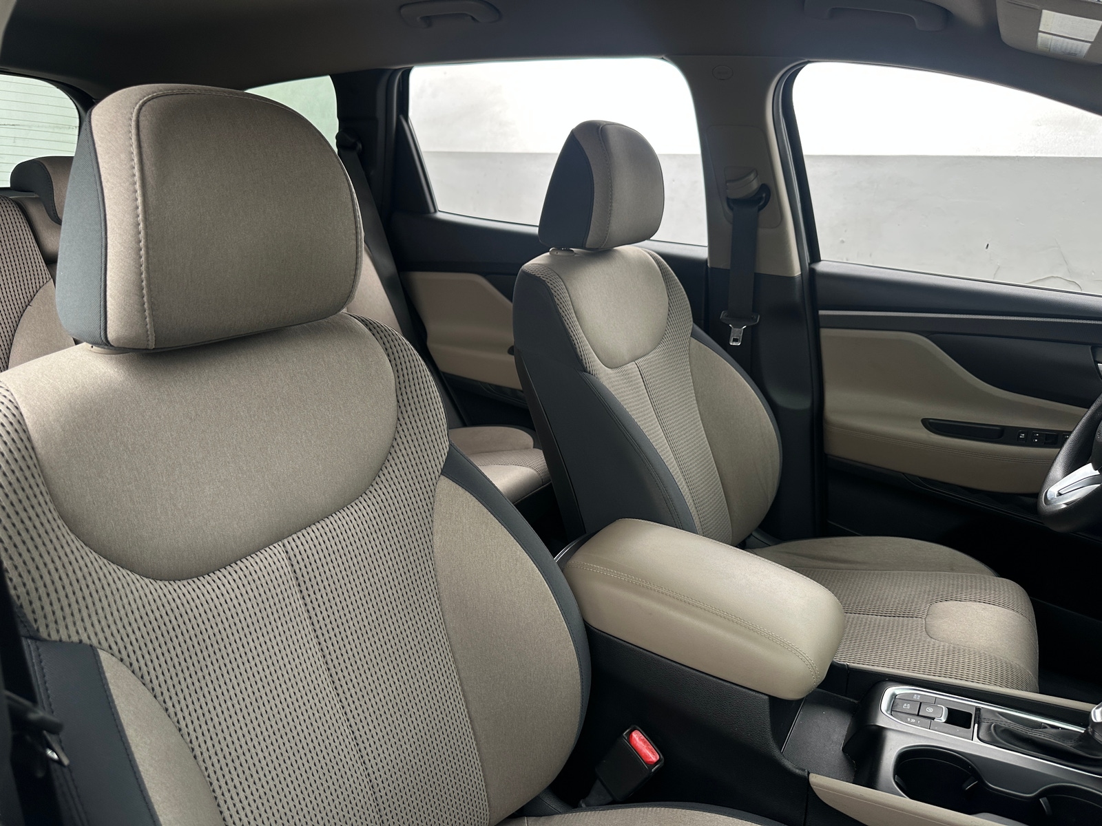 Thumbnail: 2019 Hyundai Santa Fe - 2