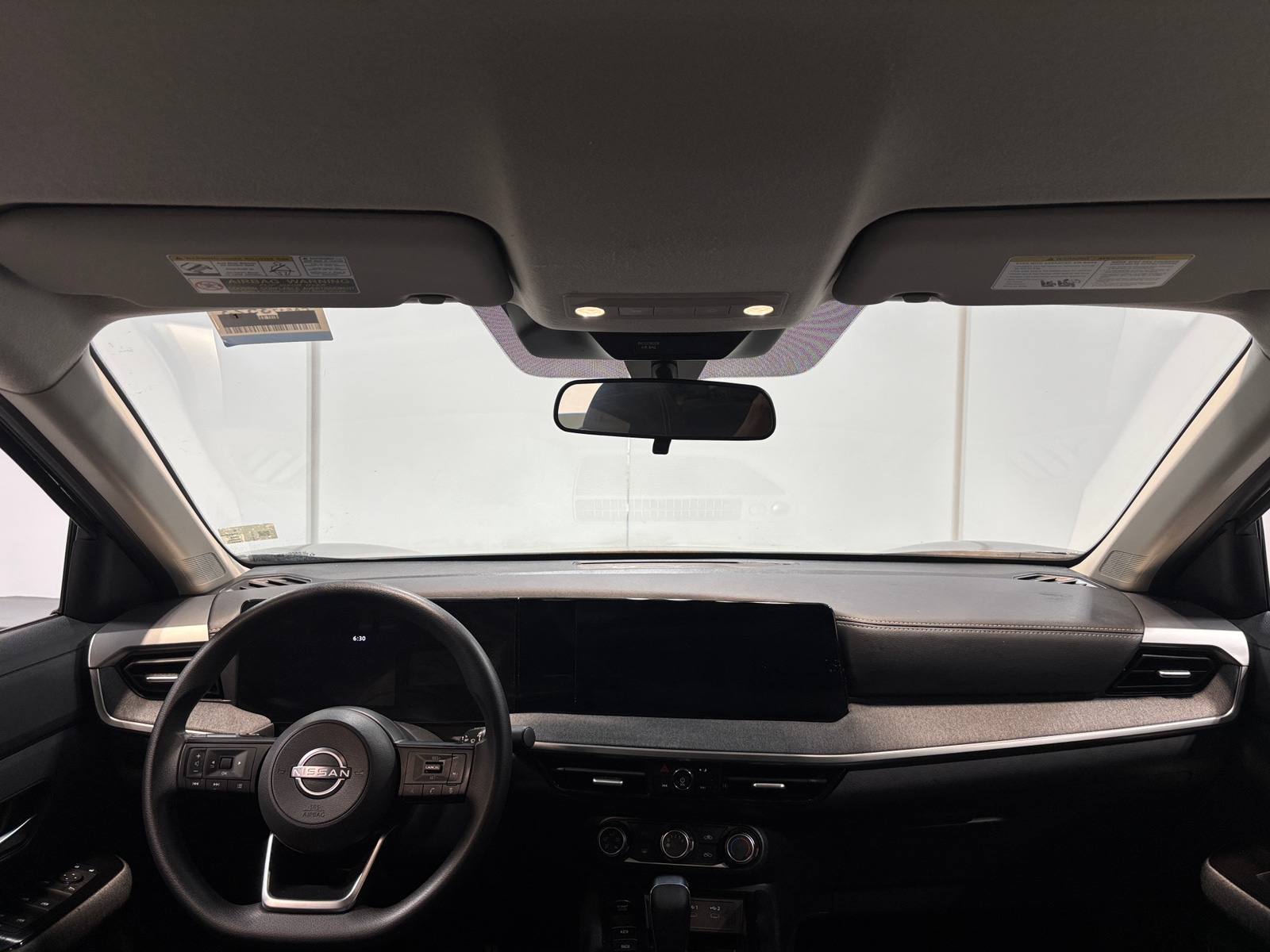 Thumbnail: 2025 Nissan Kicks - 3