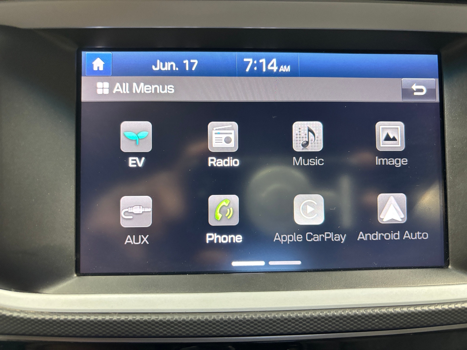 Thumbnail: 2018 Hyundai Ioniq - 4