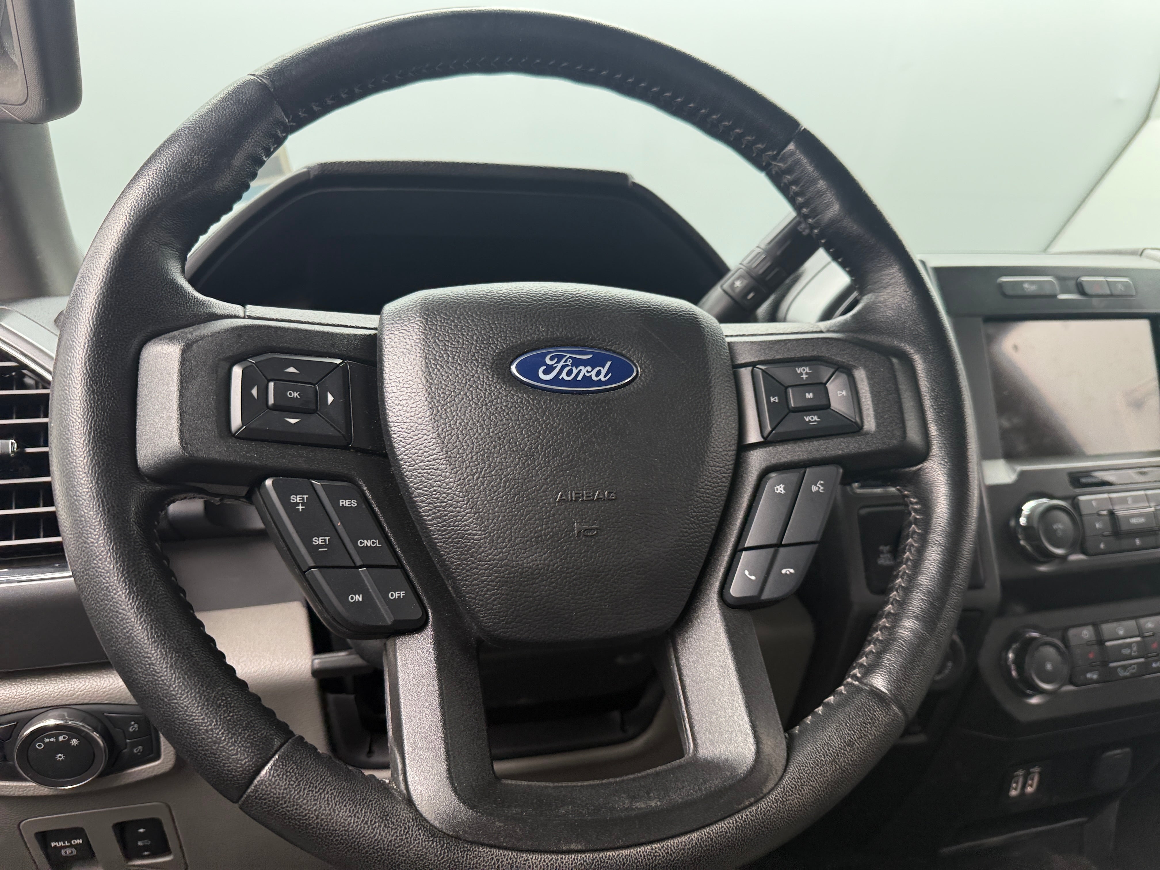 2019 Ford F-150 XLT - Photo 7