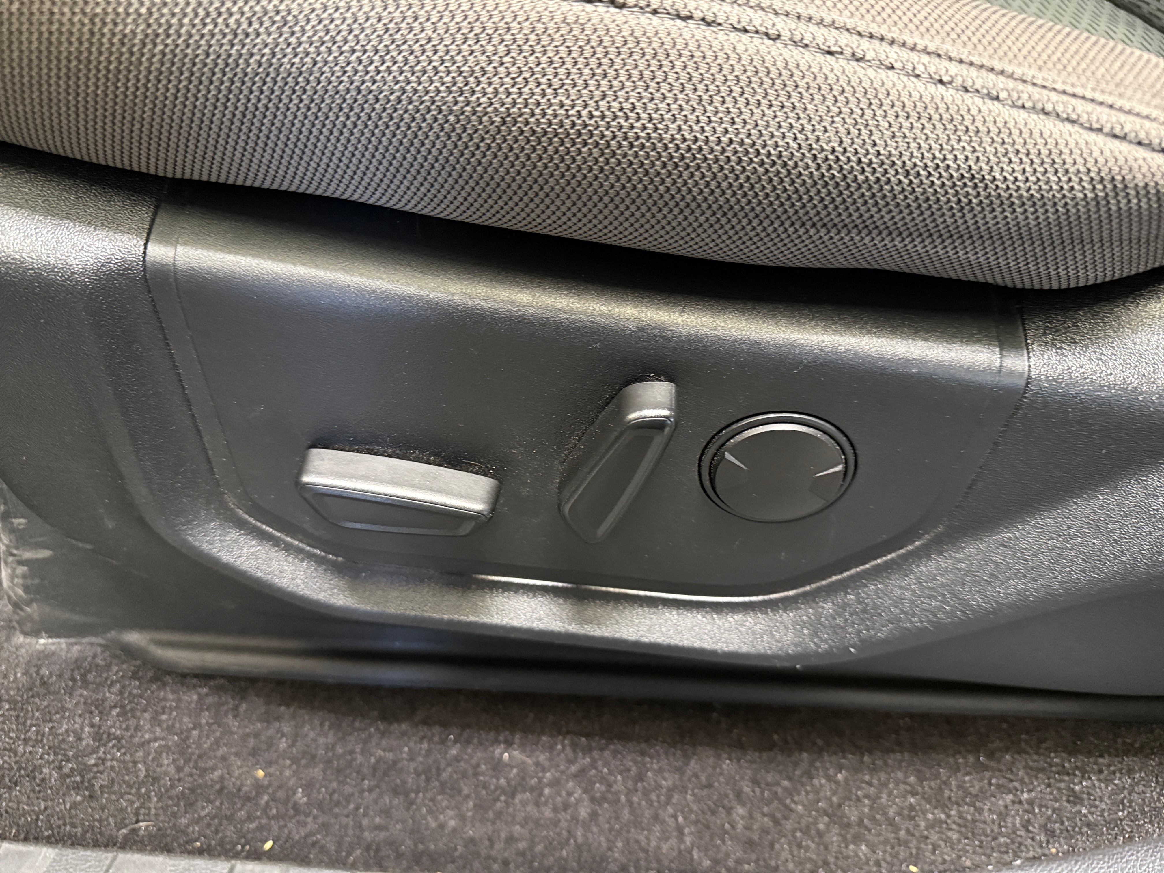 2019 Ford F-150 XLT - Photo 2
