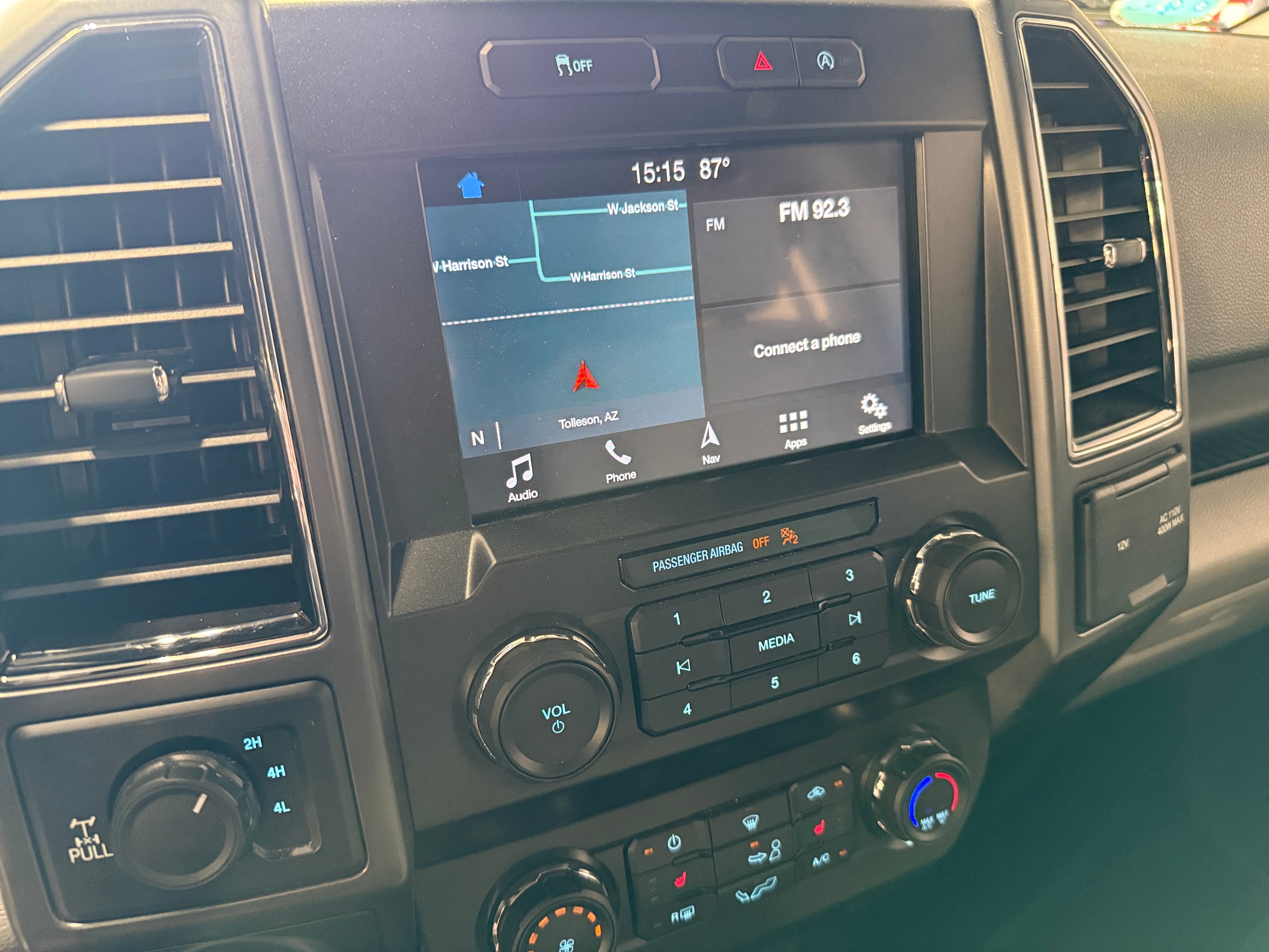 2019 Ford F-150 XLT - Photo 12