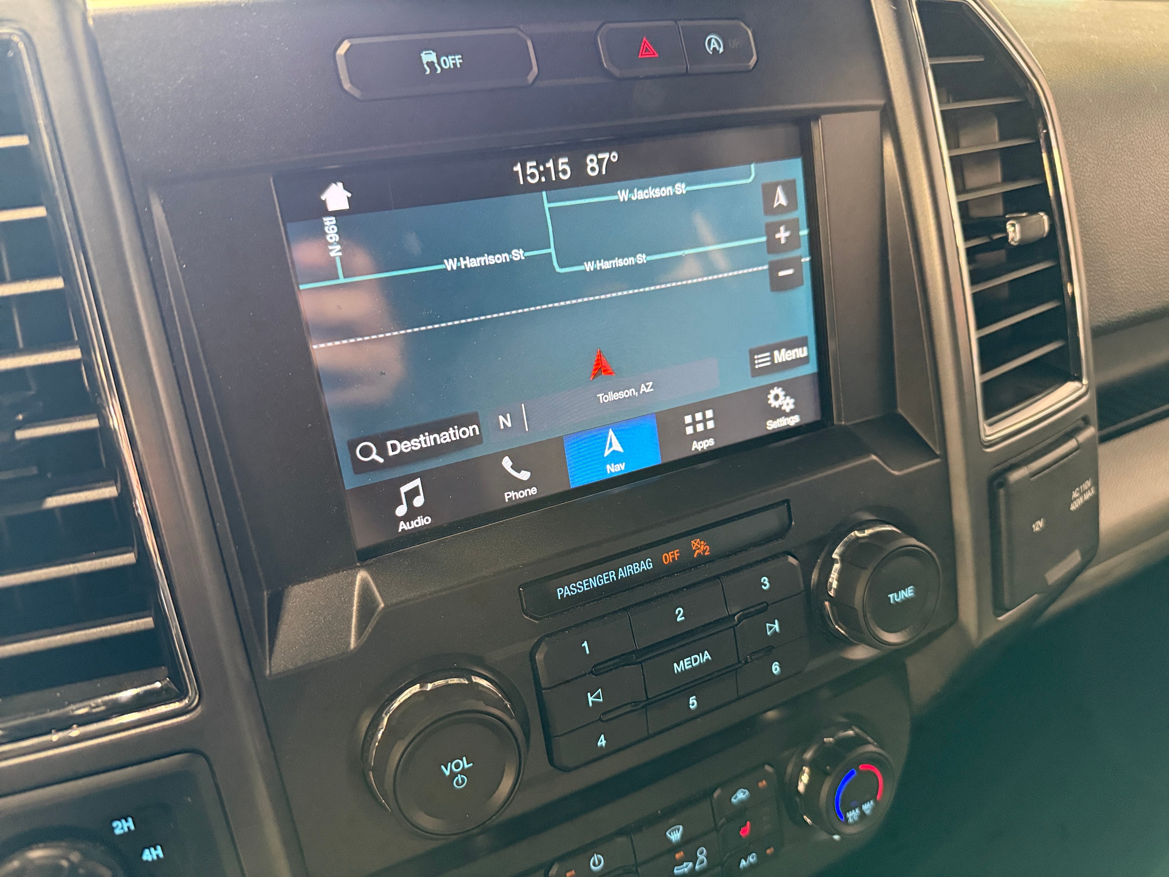 2019 Ford F-150 XLT - Photo 13