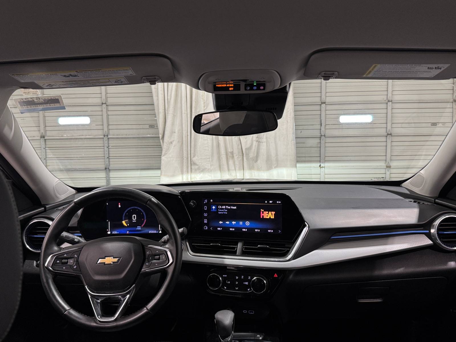 Thumbnail: 2025 Chevrolet Trax - 3