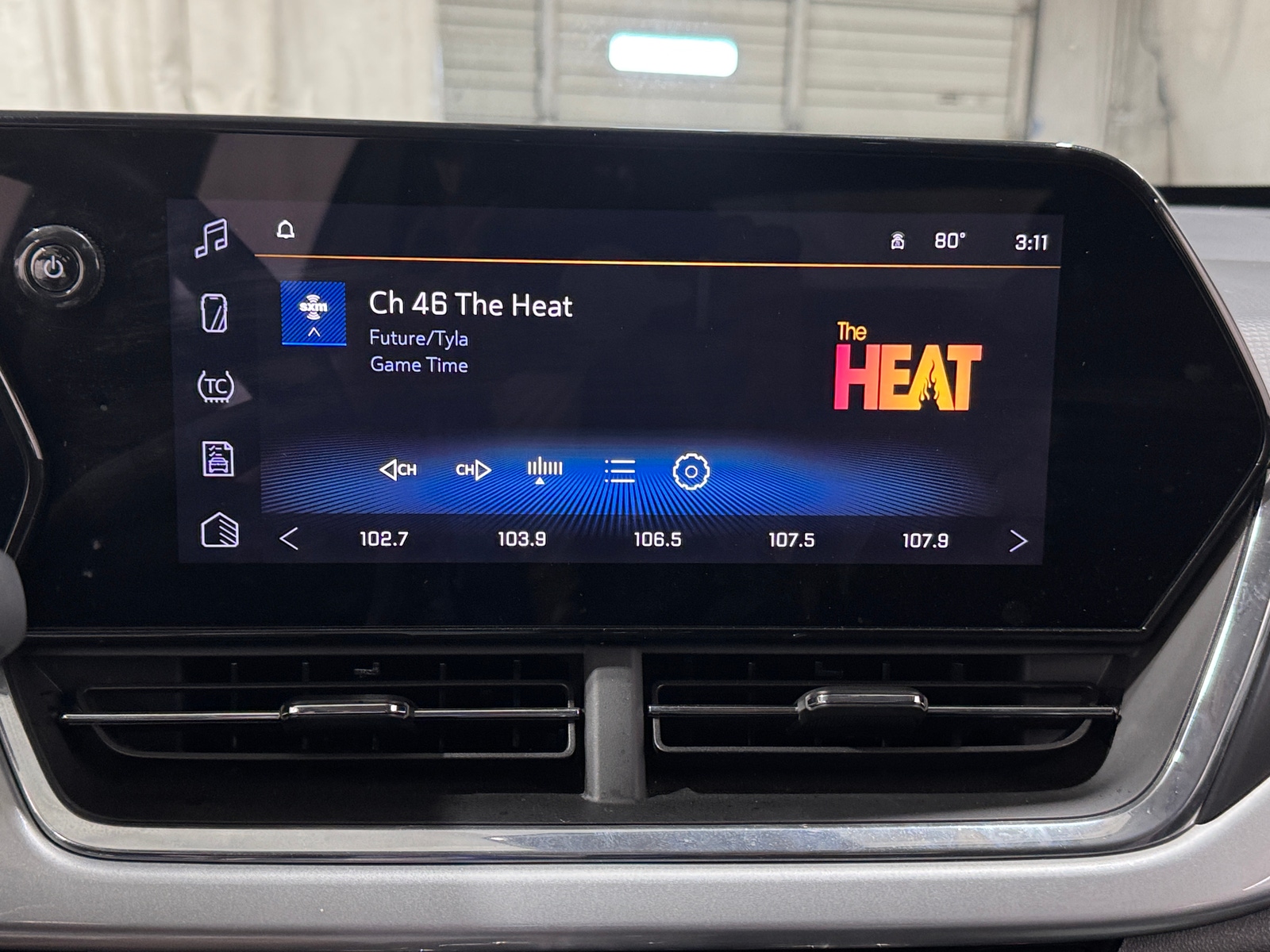 Thumbnail: 2025 Chevrolet Trax - 4