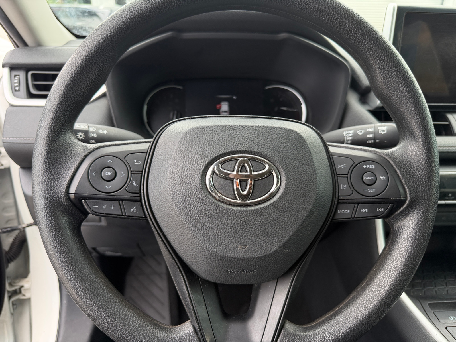 Thumbnail: 2023 Toyota RAV4 - 5
