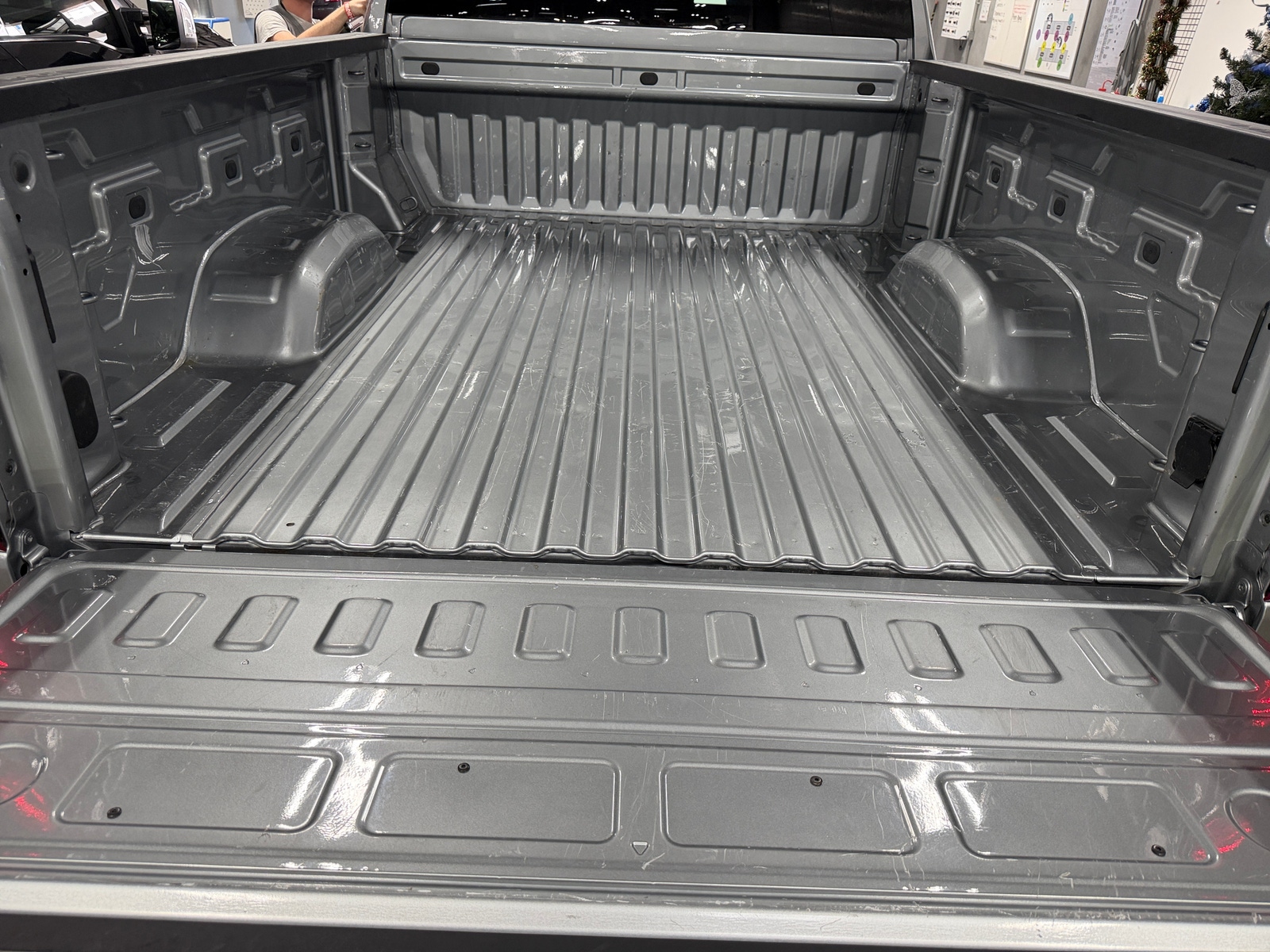 Thumbnail: 2025 Chevrolet Silverado 2500 - 7
