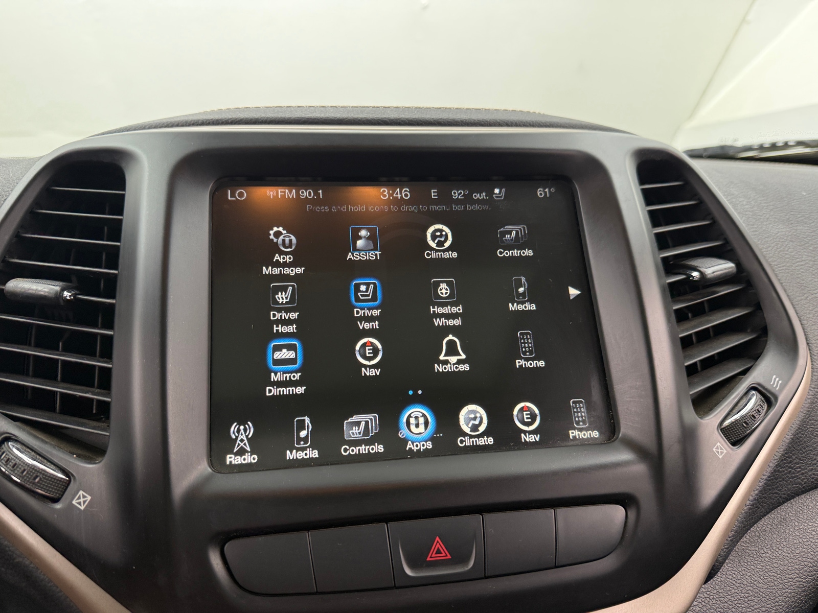 Thumbnail: 2015 Jeep Cherokee - 3