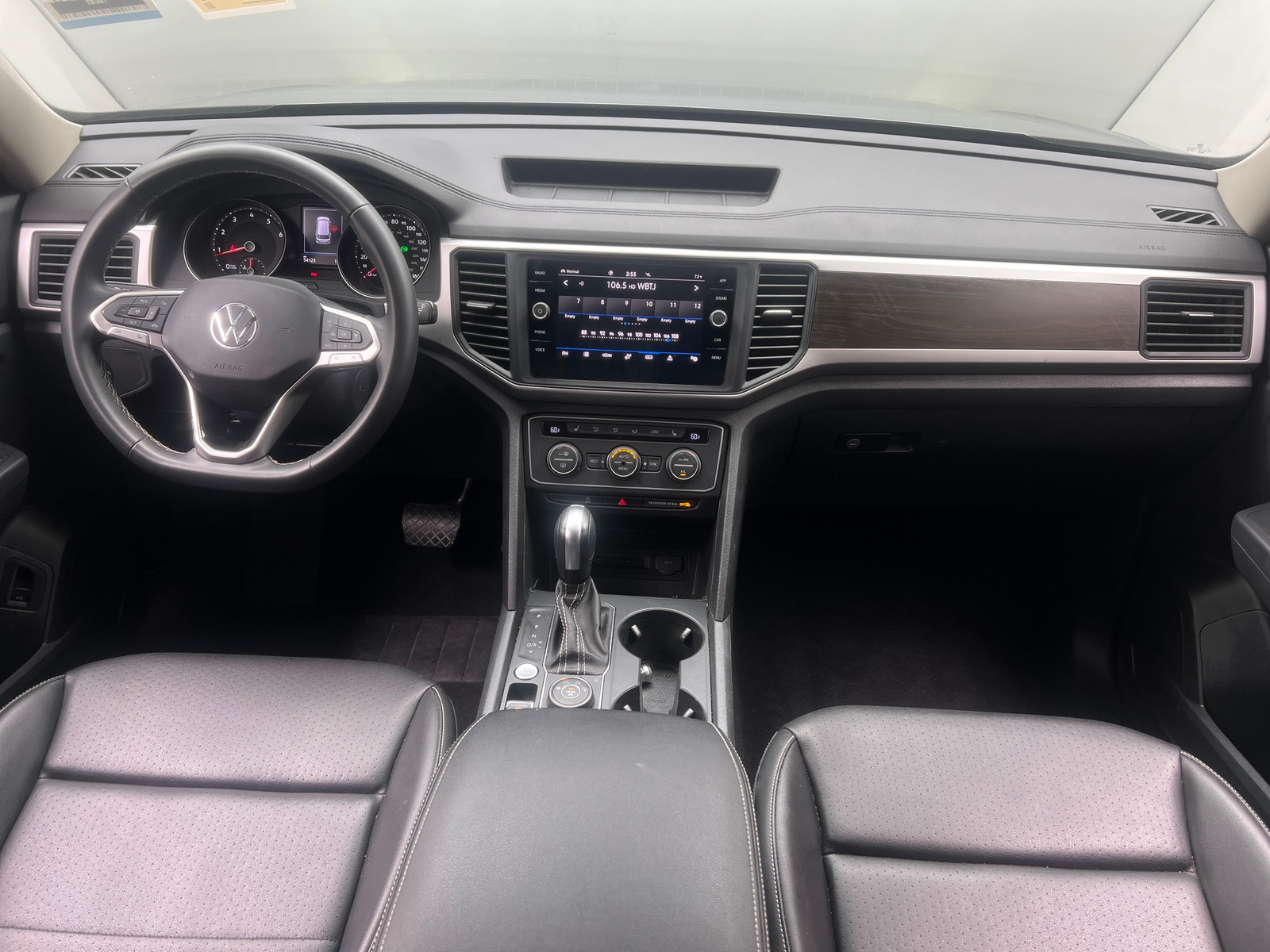 Thumbnail: 2021 Volkswagen Atlas - 2