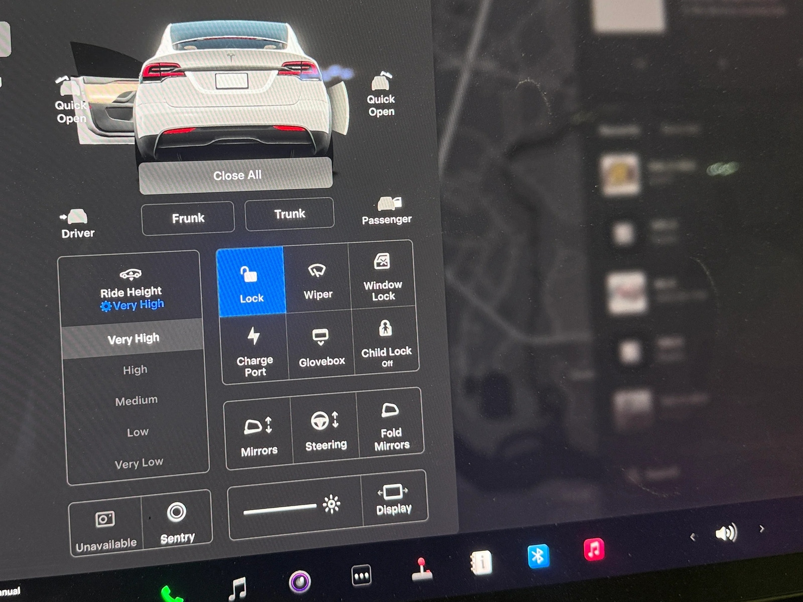 Thumbnail: 2024 Tesla Model X - 3